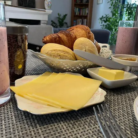 Repos Chez Margot Oda ve Kahvaltı