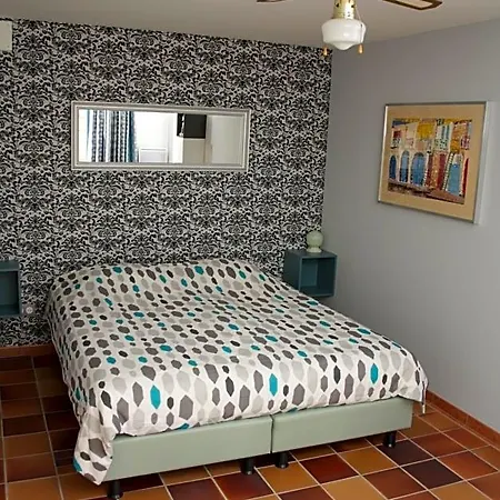 Bed & Breakfast Repos Chez Margot 3*